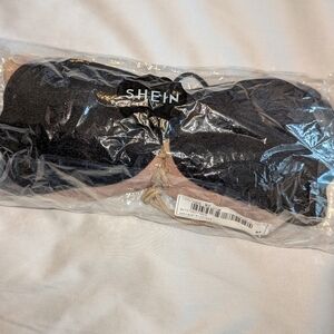 SHEIN 2 Pack Lace Up Sticky Bra